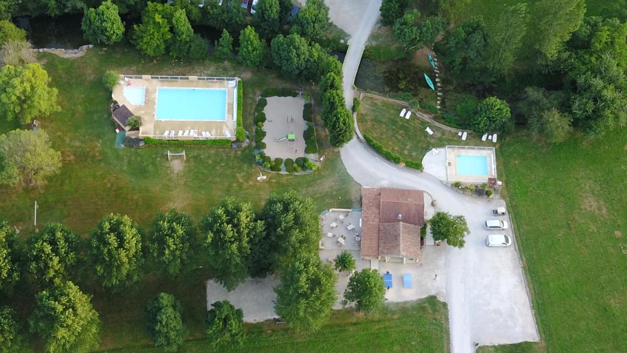 Le Douzou